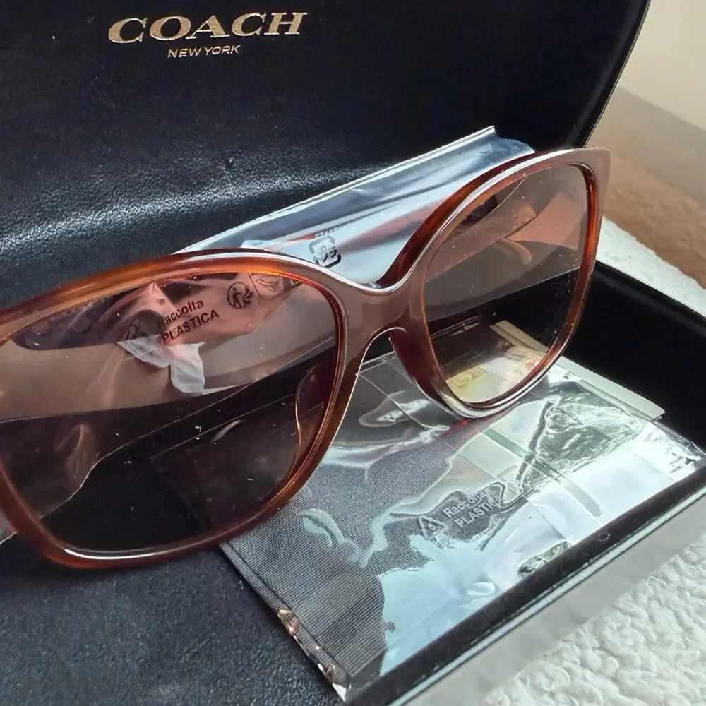NEW Coach HC8271U L1101 Dark Tortoise Sunglasses